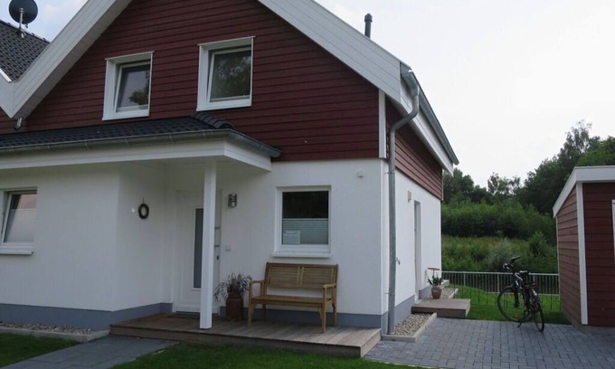 Nordhorn Apartment | Cosy apartment by the lake