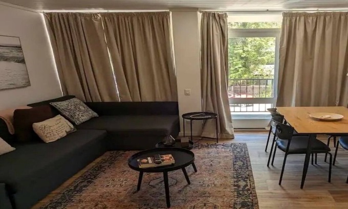 Plympton Apartment | Cosy apartment close to the CBD