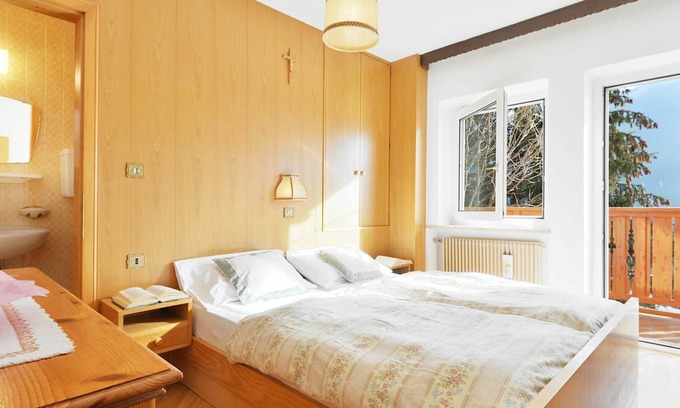 Vigo di Fassa Apartment | Cosy apartment for 7 guests with WIFI, TV, balcony and parking