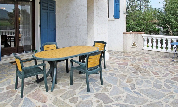Abbazia Apartment | Cosy apartment for 6 guests with WIFI, A/C, TV and terrace