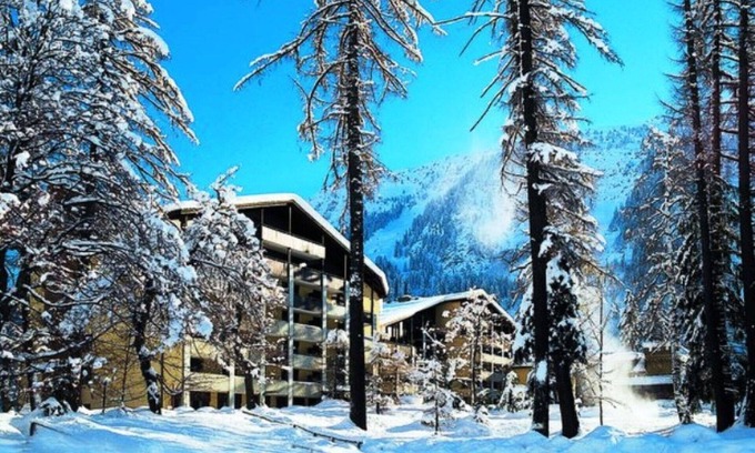 Disentis Apartment | Cosy apartment for 2 guests with TV, balcony and parking