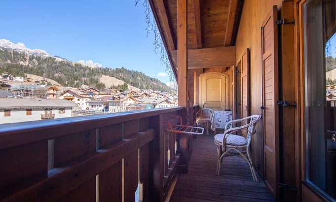 Soraga Apartment | Cosy apartment for 23 guests with WIFI, TV, balcony and parking