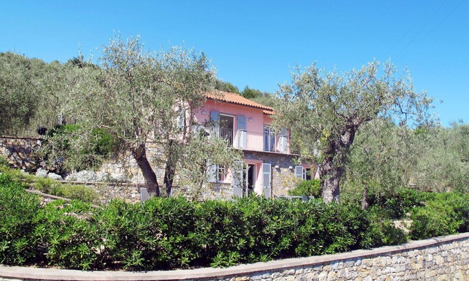 Imperia Apartment | Cosy apartment for 3 guests with WIFI, TV and terrace