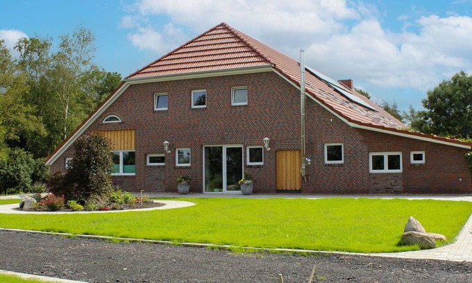 Eversmeer Apartment | Cosy apartment for 3 guests with WIFI, TV, terrace, pets allowed and parking