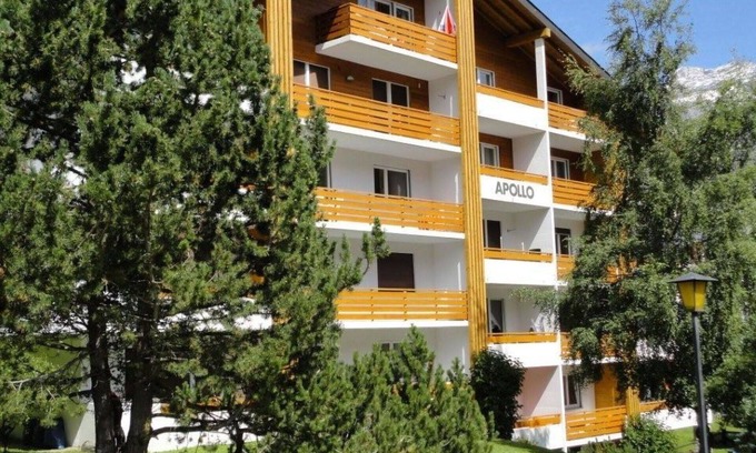Saas-Fee Apartment | Cosy apartment for 4 guests with WIFI, TV and balcony