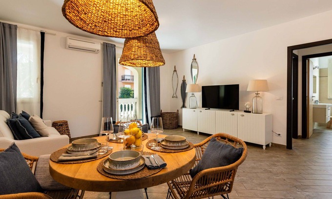 Marina di Andora Apartment | Cosy apartment for 4 people with A/C, WIFI and terrace