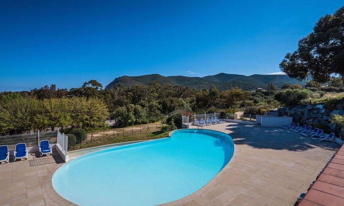 Lozari Apartment | Cosy apartment for 6 guests with pool, WIFI, A/C, TV and patio