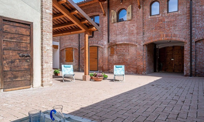 Mondovi Apartment | Cosy apartment for 6 guests with WIFI, TV and pets allowed