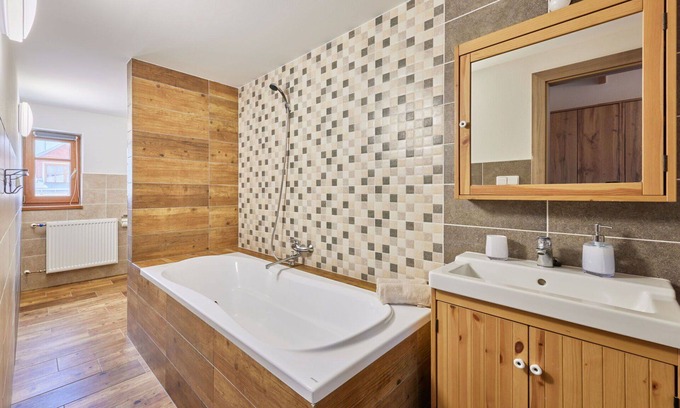 Cerny Dul Apartment | Cosy apartment for 7 guests with WIFI, TV and pets allowed