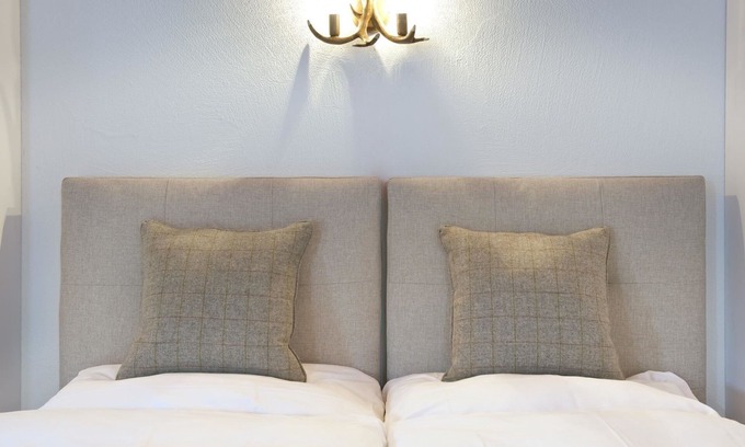 Lenzerheide Apartment | Cosy apartment for 4 people with TV and balcony