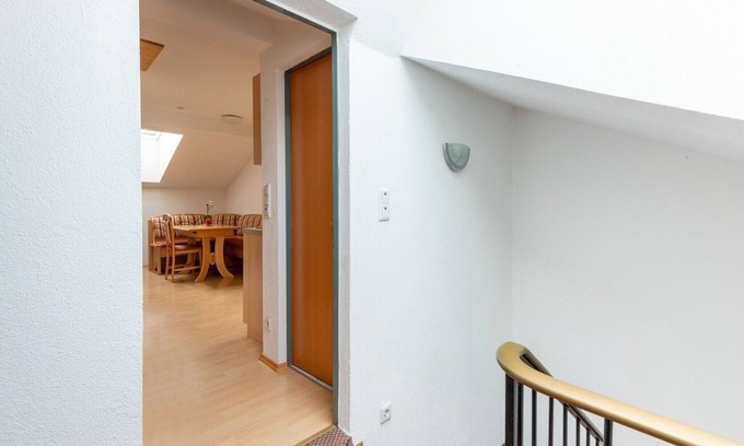 Ladis Apartment | Cosy apartment in Ladis with balcony and view