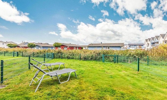 Dagebuell House | Cosy apartment in villa for 5 guests with WIFI, TV, terrace and parking