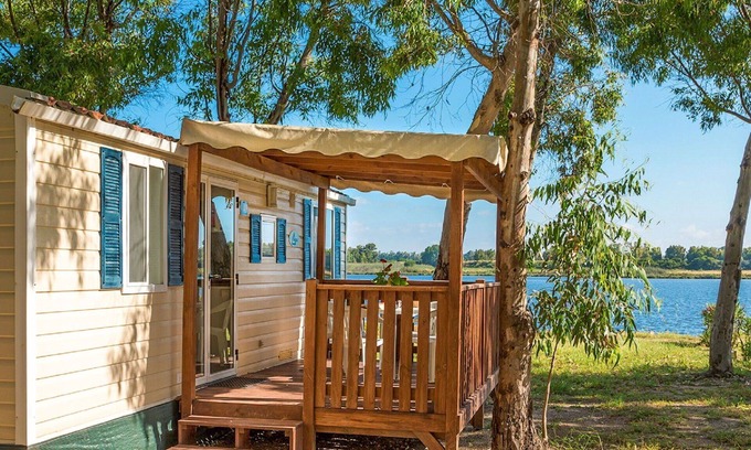 Fertilia House | Cosy apartment in villa for 4 people with WIFI, A/C, pool, TV, terrace, pets allowed and parking