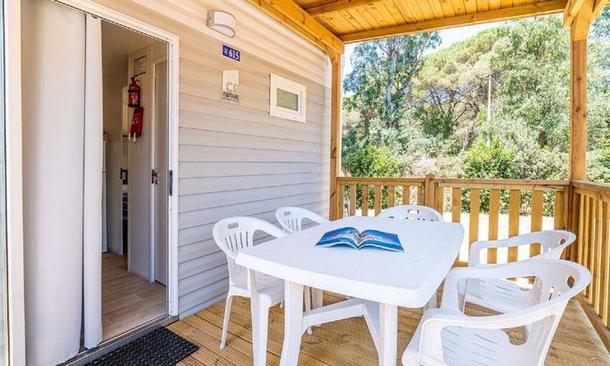 Fertilia House | Cosy apartment in villa for 6 people with WIFI, pool, A/C, TV, terrace and parking