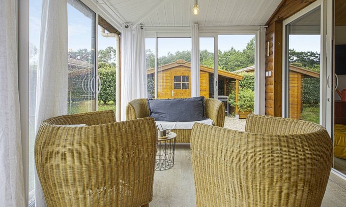 Seignosse Ski Chalet | Cosy chalet with garden, terrace and pool in Saubion - Welkeys