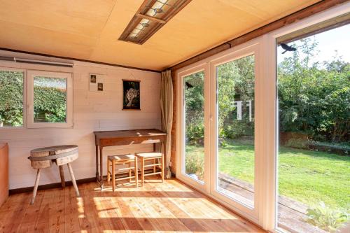 Wingene Ski Chalet | Cosy cottage in a wooded area
