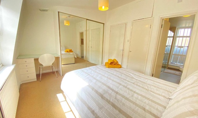 Bryanston and Dorset Square Apartment | Cosy duplex in Central London