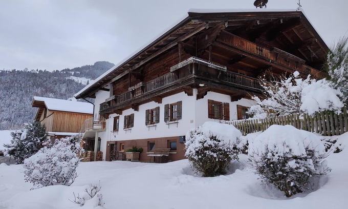 Itter Apartment | Cosy holiday apartment near the slopes