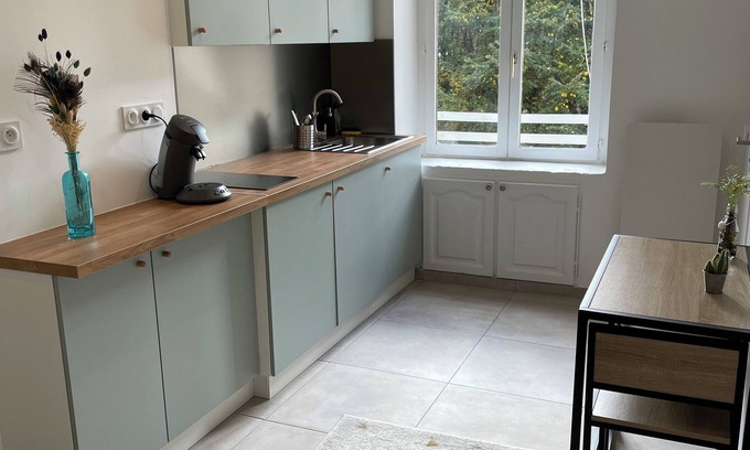 Lyon City Centre Apartment | Cosy, renovated studio - Quiet, central and bright