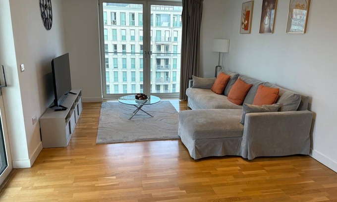 Stratford Apartment | Cosy & Spacious 2-Bedroom apartment in Stratford