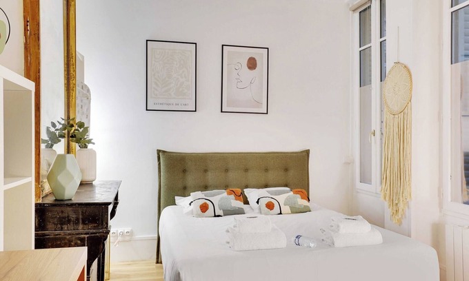 8th Arrondissement Apartment | Cosy studio - 2P - Place de la Concorde