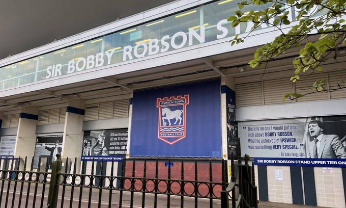 Ipswich Apartment | Cosy Studio Flat for Football Fans/Couples: Steps from Ipswich Town F.C. Stadium