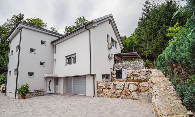 Preddvor Apartment | Cosy studio in Gorenjska