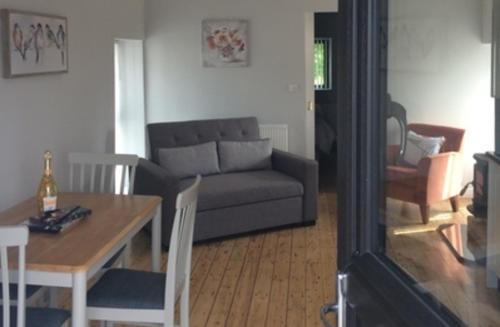 Newry Apartment | Cosy stylish 1-Bed Apartment in South Armagh
