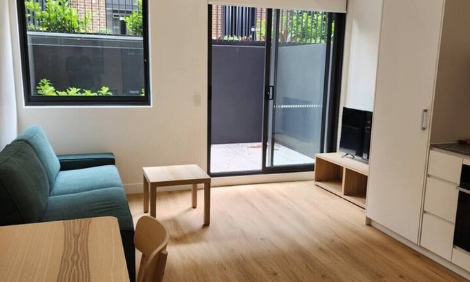 Kingsford Apartment | Cosy Unit Near Light Rail