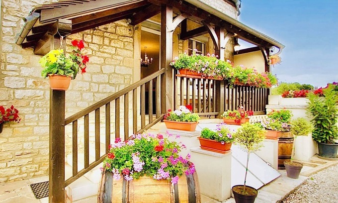 Comblanchien House | Cottage 1-6 guests > just a few minutes from Beaune and Nuits-Saint-Georges