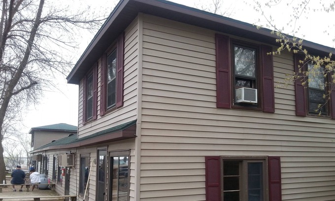 Osakis Cabin | Cottage 2 is great for family gatherings, & fishing on Lake Osakis!