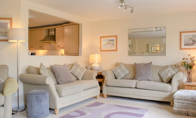 Dawlish Cottage | Cottage ∙ 3 bedrooms ∙ 6 guests