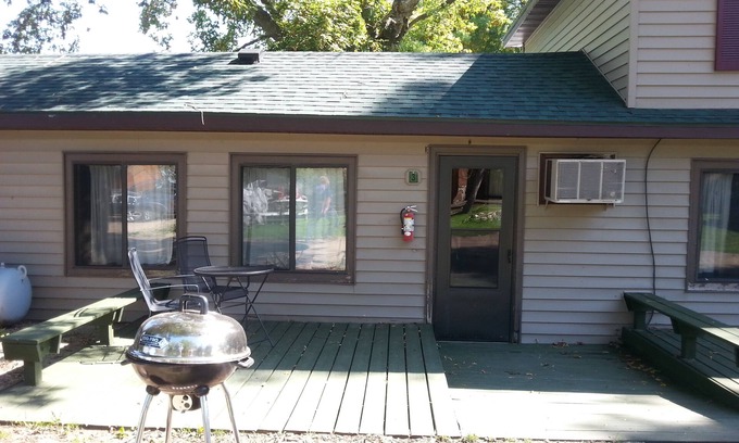 Osakis Cabin | Cottage 3 is great for family , & fishing on Lake Osakis!