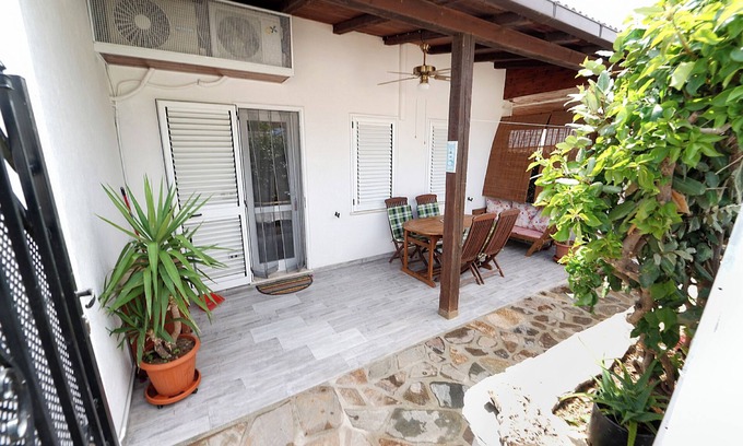 Olbia Cottage | Cottage del Sole with veranda 150mt from the sea