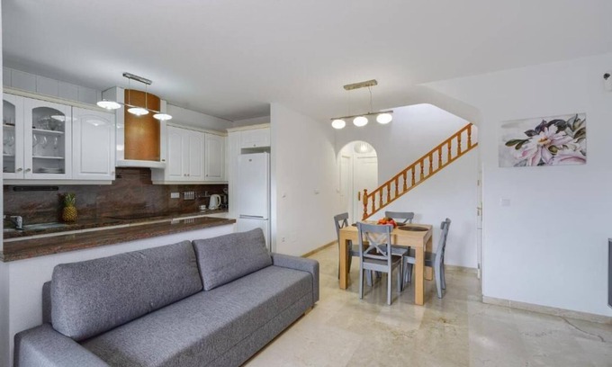 Orihuela Costa Cottage | Cottage in nature with solarium