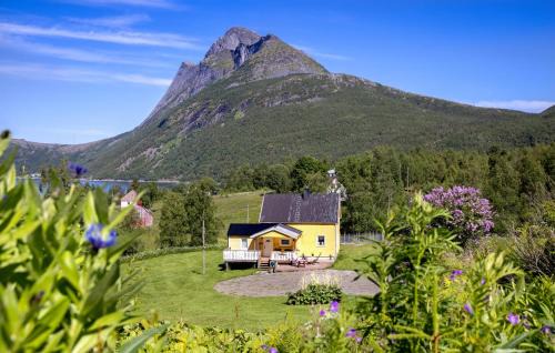 Tysfjord House | Cottage With Spectacular Views