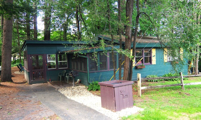 Lake George Cabin | Cottontail Cabin at the Adirondack Lodge =- 5 mins to Lake George Village