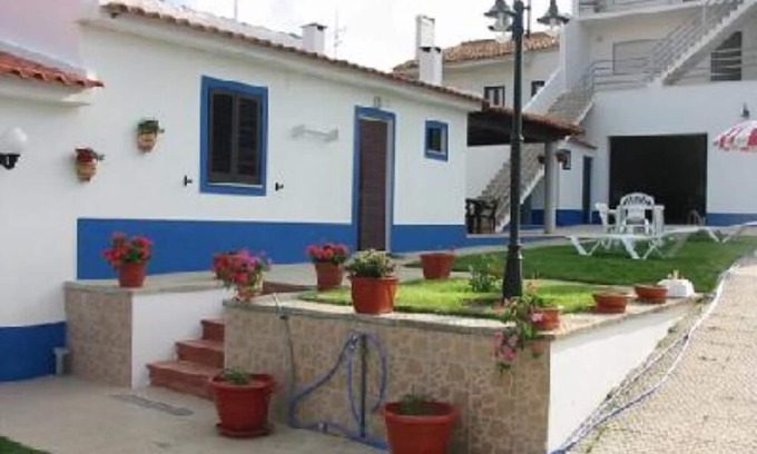 Famalicao House | Country Cottage/Gite - NAZARÉ