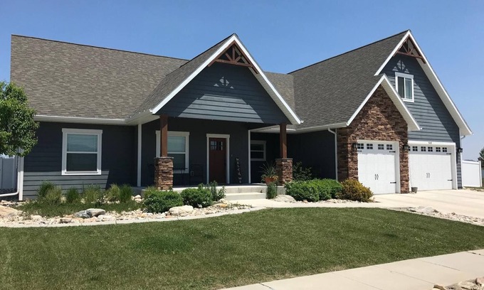 Sheridan House | Country Home