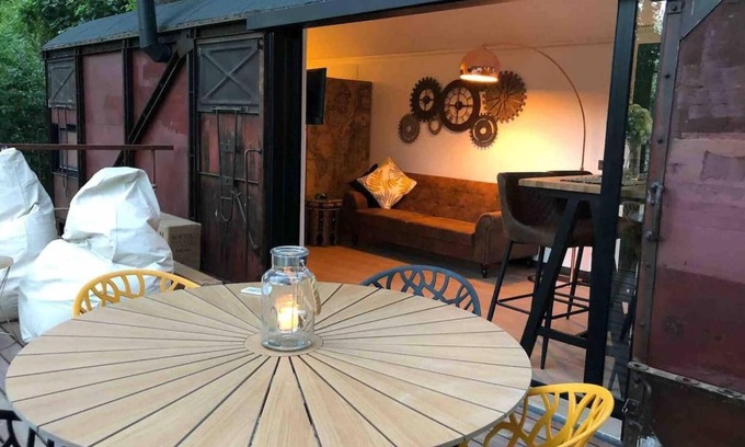 Casas Altas House | Country House 'Vagón Orient Express' with Mountain View, Private Garden and Air Conditioning