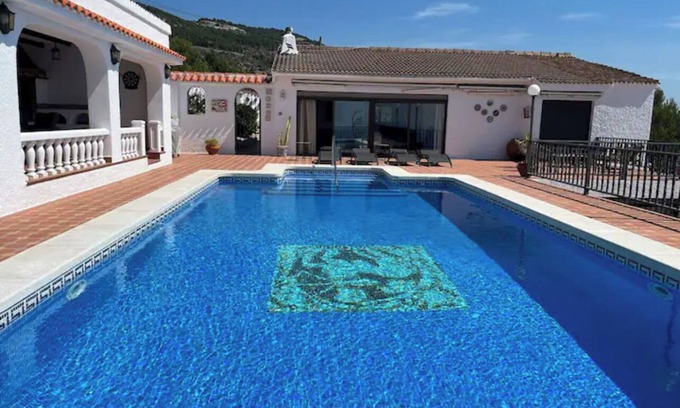 Alcala de Xivert Villa | Country House 'Villa La Vista' with Sea View, Private Pool and Wi-Fi