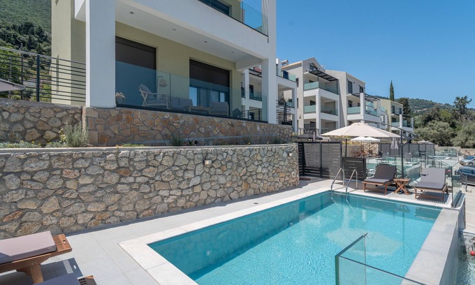 Nikiana Villa | Country House 'Villa San George 2' with Sea View, Wi-Fi and Air Conditioning