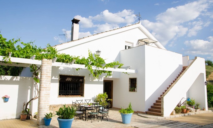 Montemayor Villa | Country House with Wiffi 15 Minutes from Cordoba