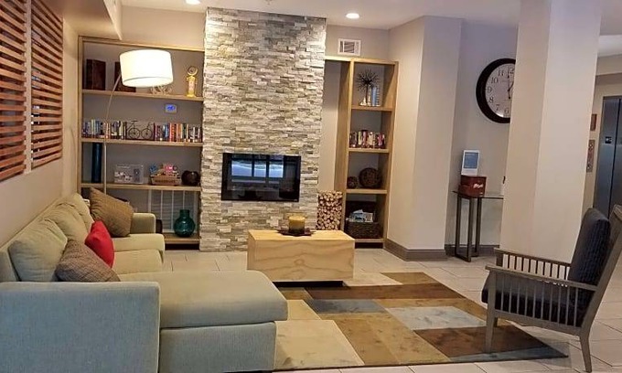 Canton Hotel | Country Inn & Suites by Radisson, Canton, GA