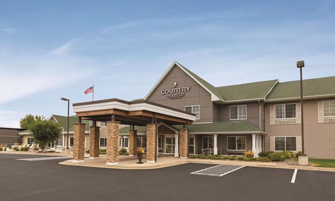 Willmar Hotel | Country Inn & Suites by Radisson Willmar MN