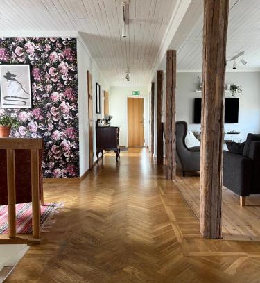 Sissehult House | Countryside Apartment with optional Meals