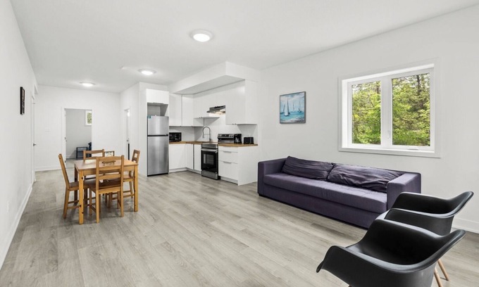 Beckwith Apartment | Countryside Suite near Ottawa
