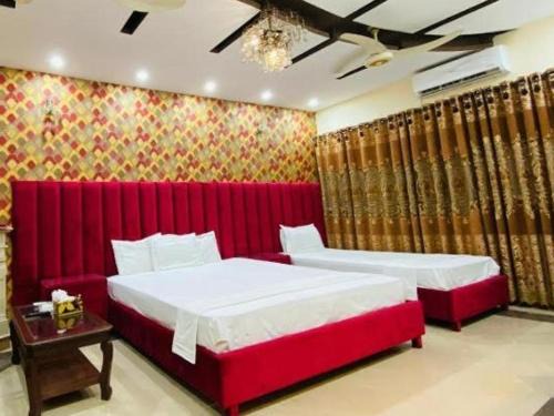 Karachi House | Couple Friendly Guest House