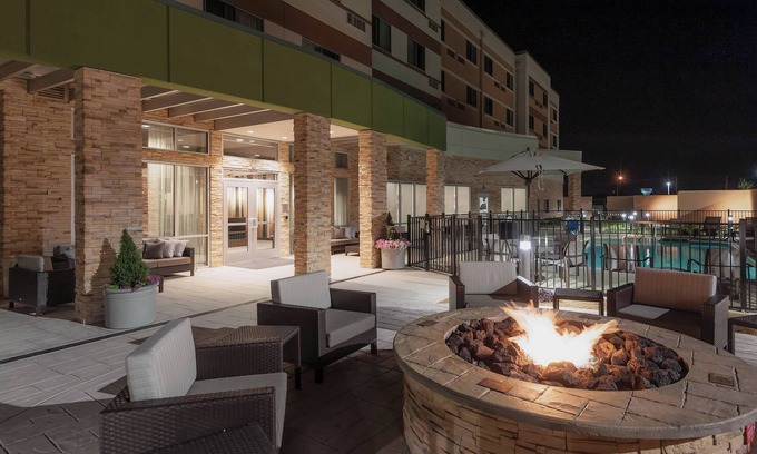 Ardmore Hotel | Courtyard by Marriott Ardmore