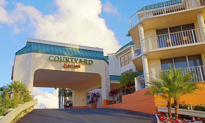Key Largo Hotel | Courtyard by Marriott Key Largo